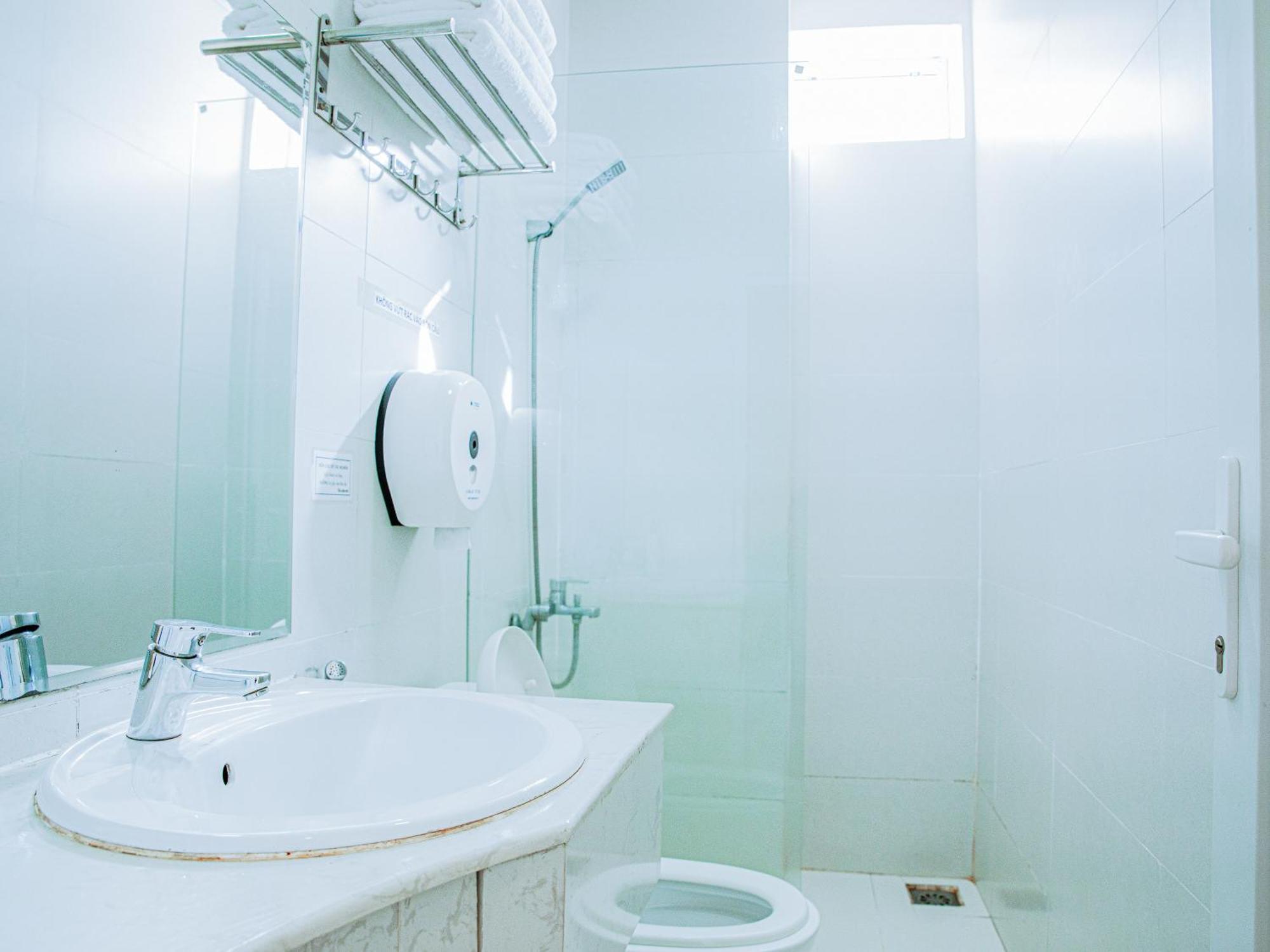 Ngoc Nguyen Anh Hotel Đà Lạt Extérieur photo